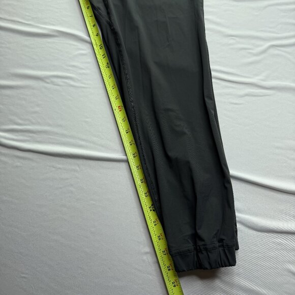 Lululemon Gray Sweatpants Joggers.  Size Women's US 8 (Medium) 28" Inseam - Picture 9 of 9